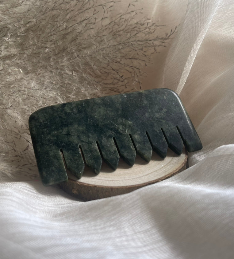 Gua Sha Peigne pour cuir chevelus en Pierre Jade Vert