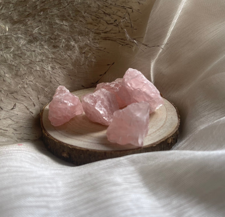 Quartz Rose | Amour - Guérison - Féminin sacré - Ouvre le coeur